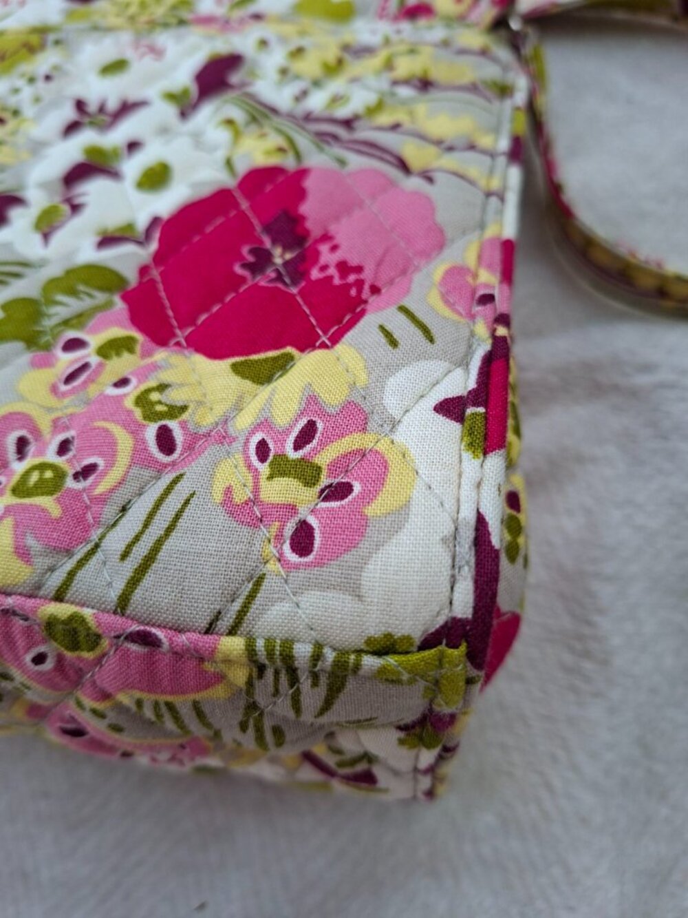 Vera Bradley Quilted Cotton Make Me Blush Floral Shoulder Bag - Picture 4 of 14